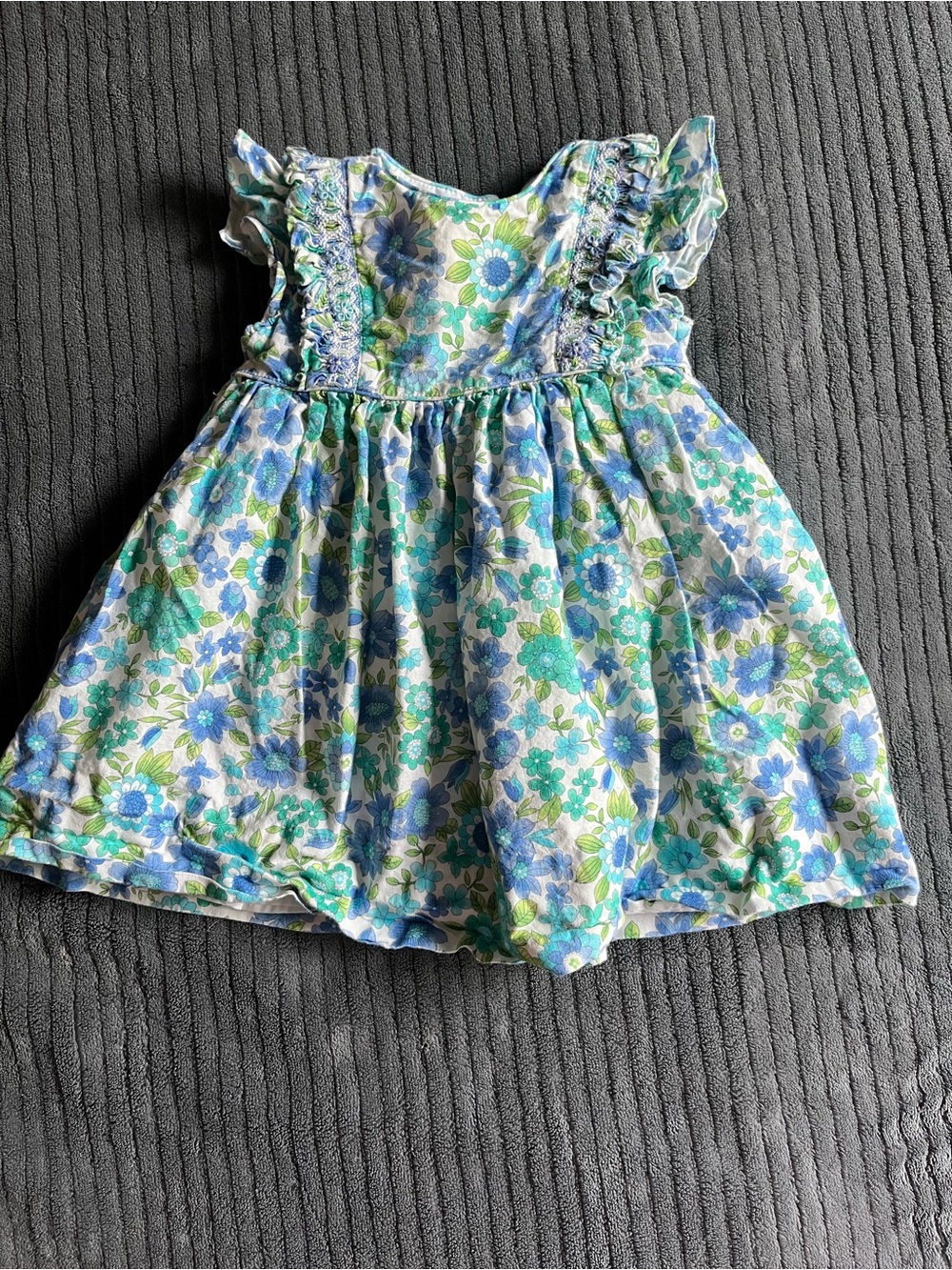 Girls' Floral Casual Smocked Dress - Blue & Green | 12 Months - Picture 1 of 4